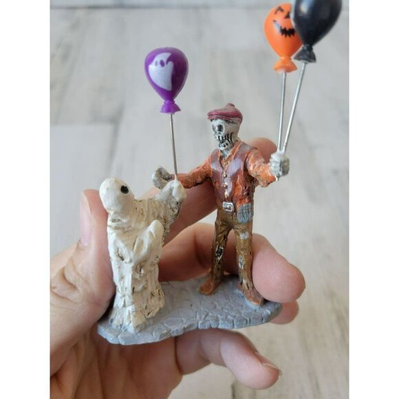 Lemax skeleton ghost balloons carnival circus - Picture 6 of 7